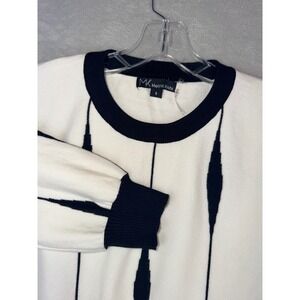Metric Knits Womens Small Black White Geometric Crewneck Viscose Blend Sweater